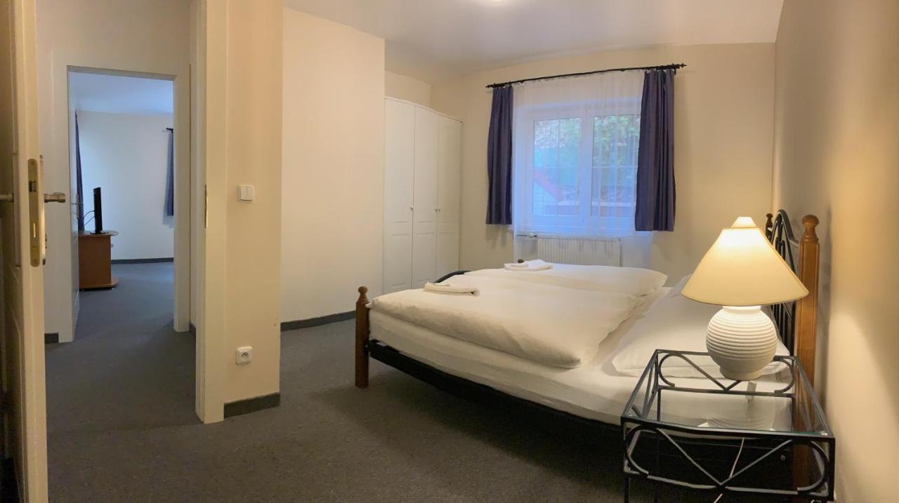 Apartma La Provence 玛丽亚温泉 外观 照片